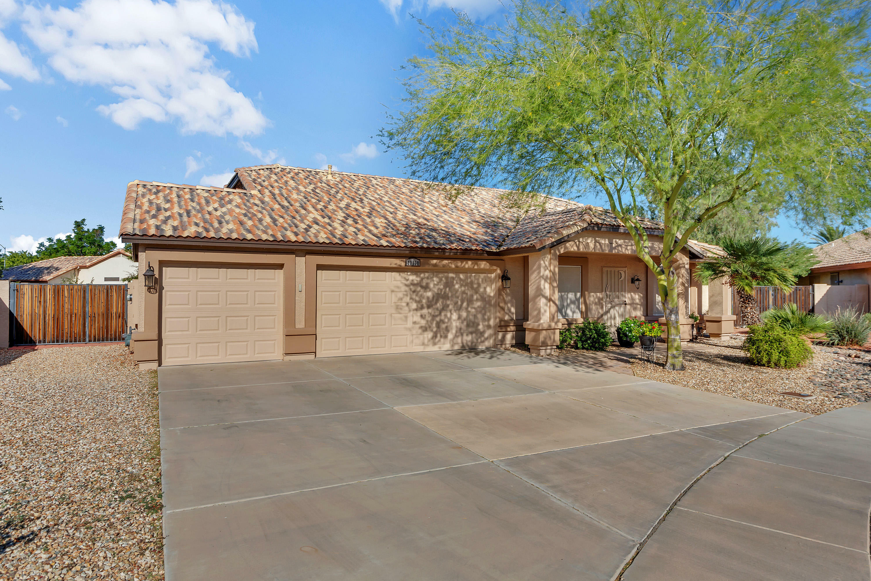 Property Photo:  20138 N 109th Drive  AZ 85373 