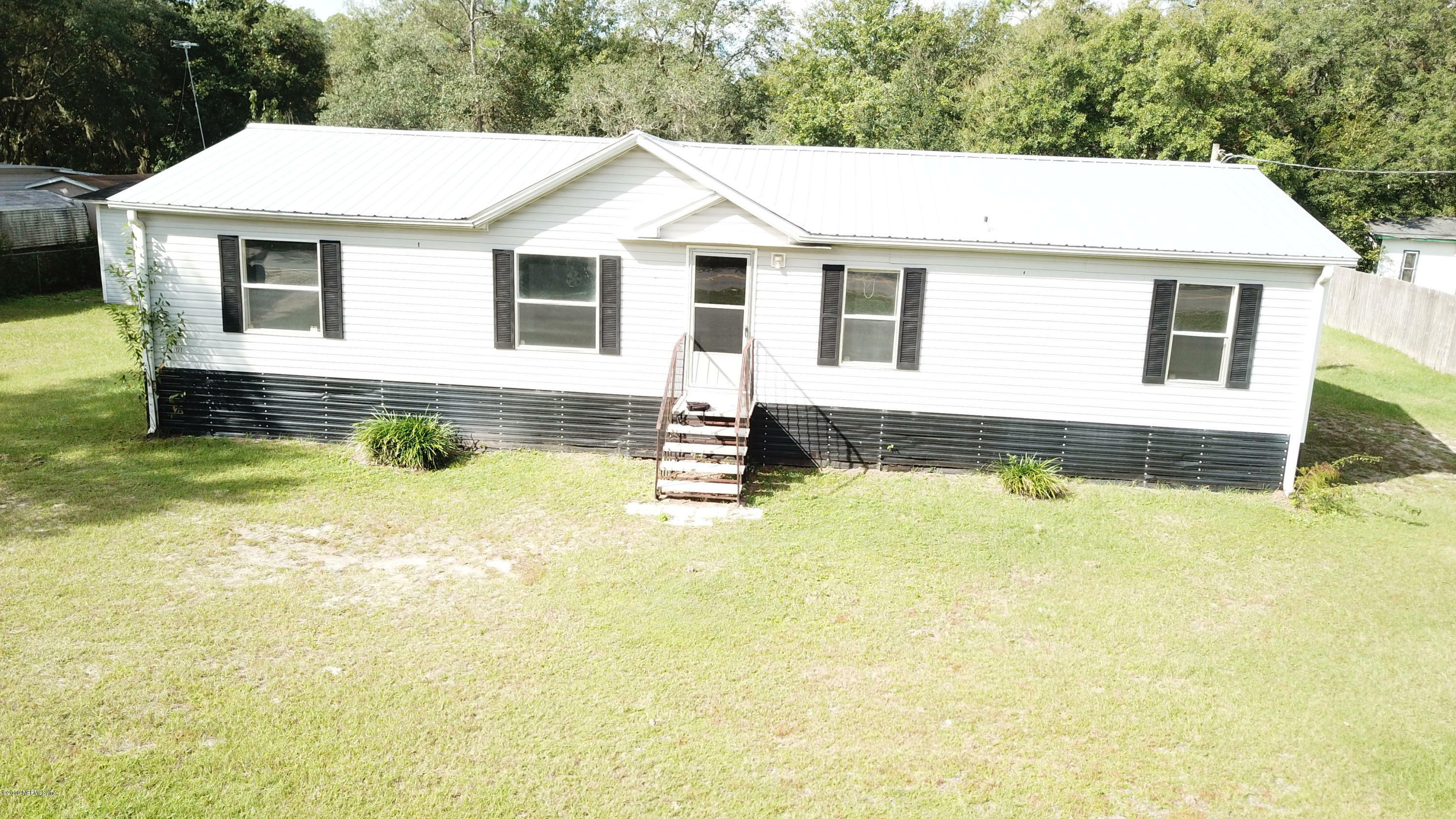 Property Photo:  127 Alberts Ave  FL 32148 