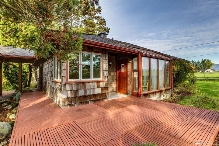 Property Photo: 6481 Noon Road WA 98247