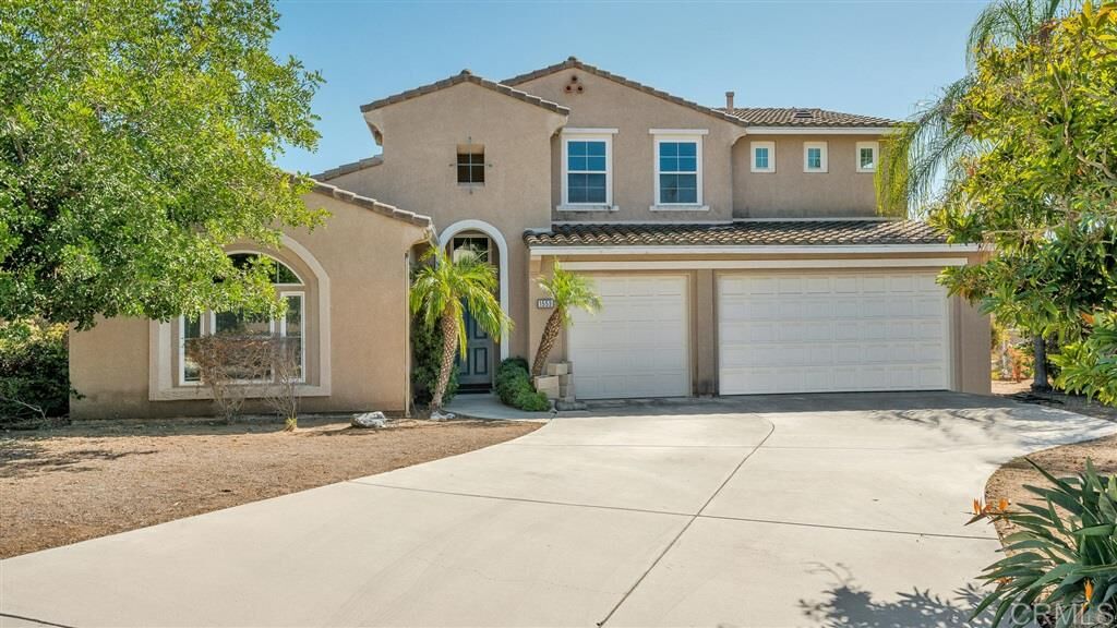 Property Photo: 1553 Fairmount Pl CA 92027