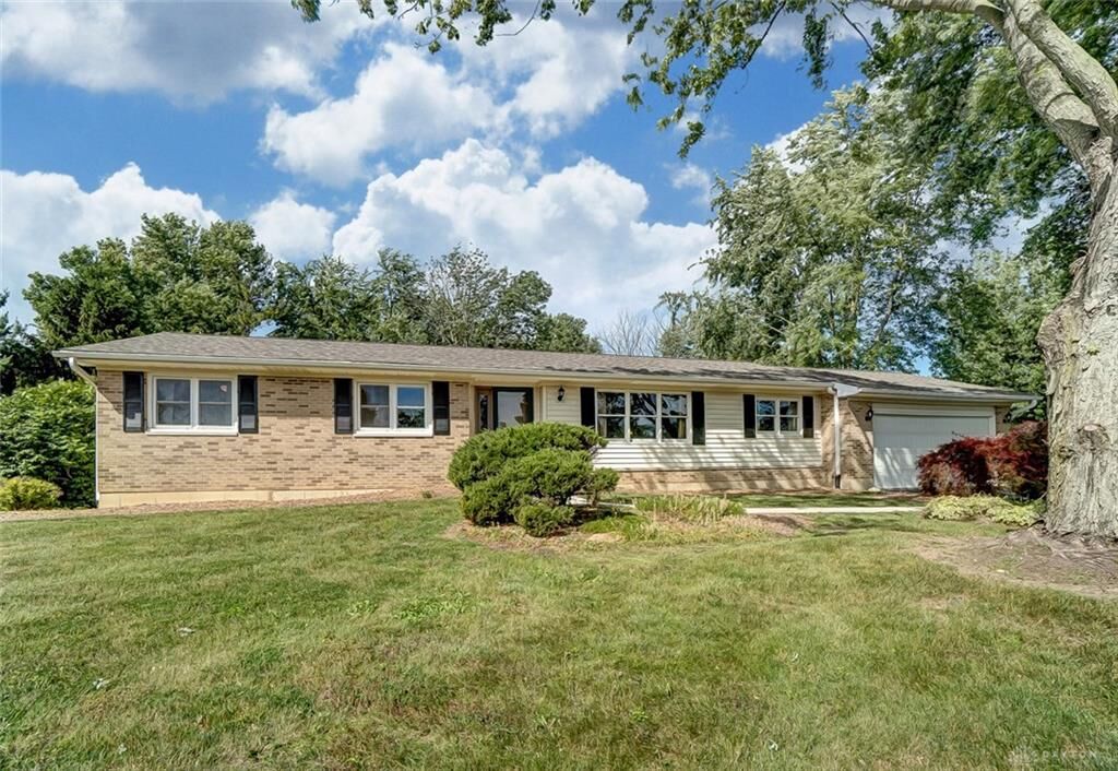 Property Photo: 1256 Spring Valley Road OH 43140