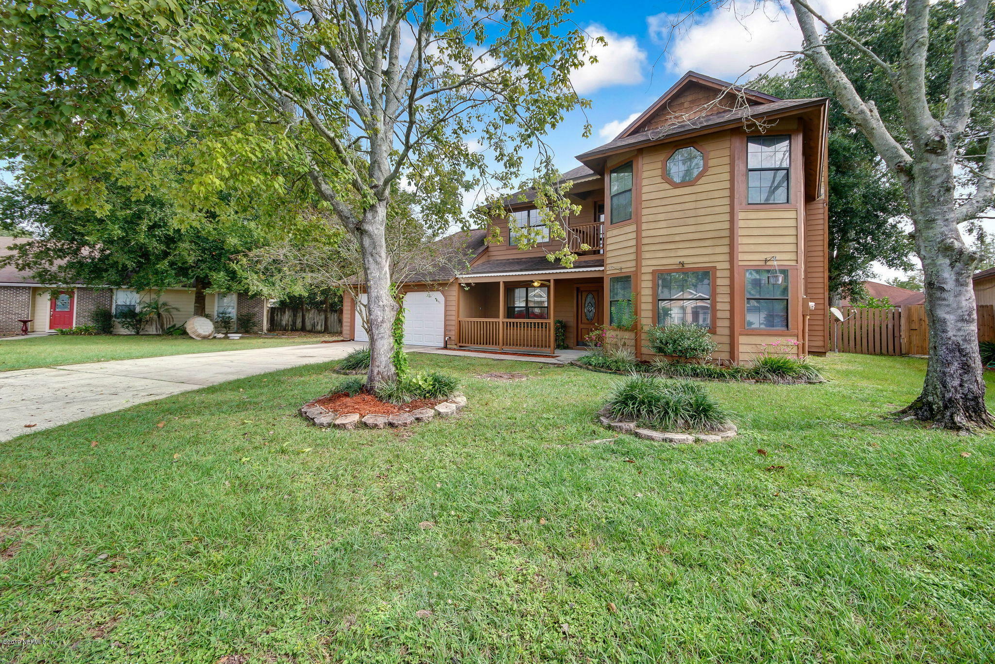 Property Photo:  8433 Gatepost Court  FL 32244 