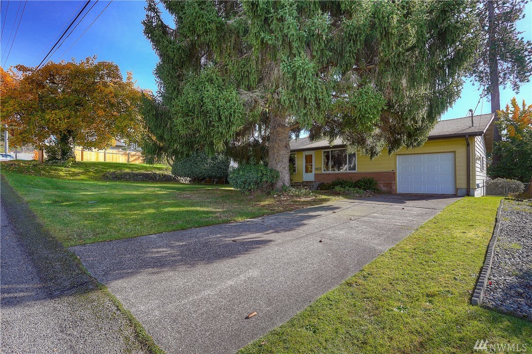 Property Photo: 4406 S 11th WA 98405