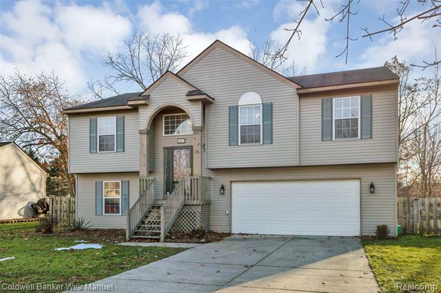 Property Photo: 2817 Riverside Drive MI 48329
