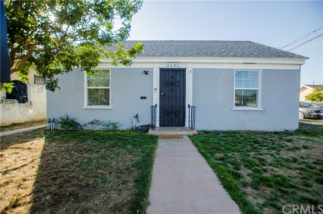 Property Photo:  2295 Olive Avenue  CA 90806 