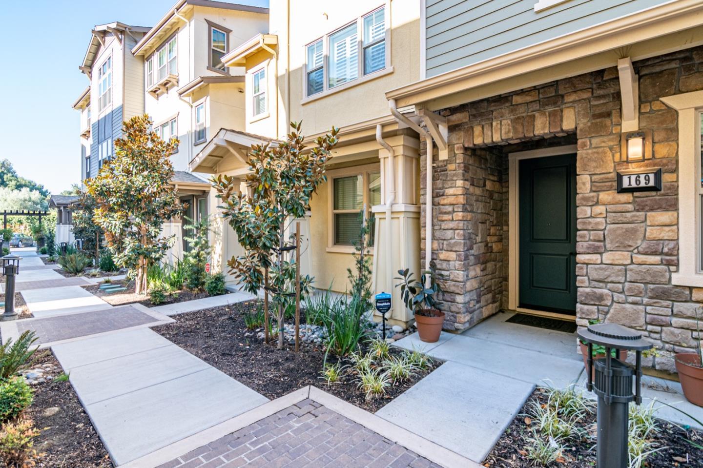 Property Photo: 169 Branta Common CA 94539
