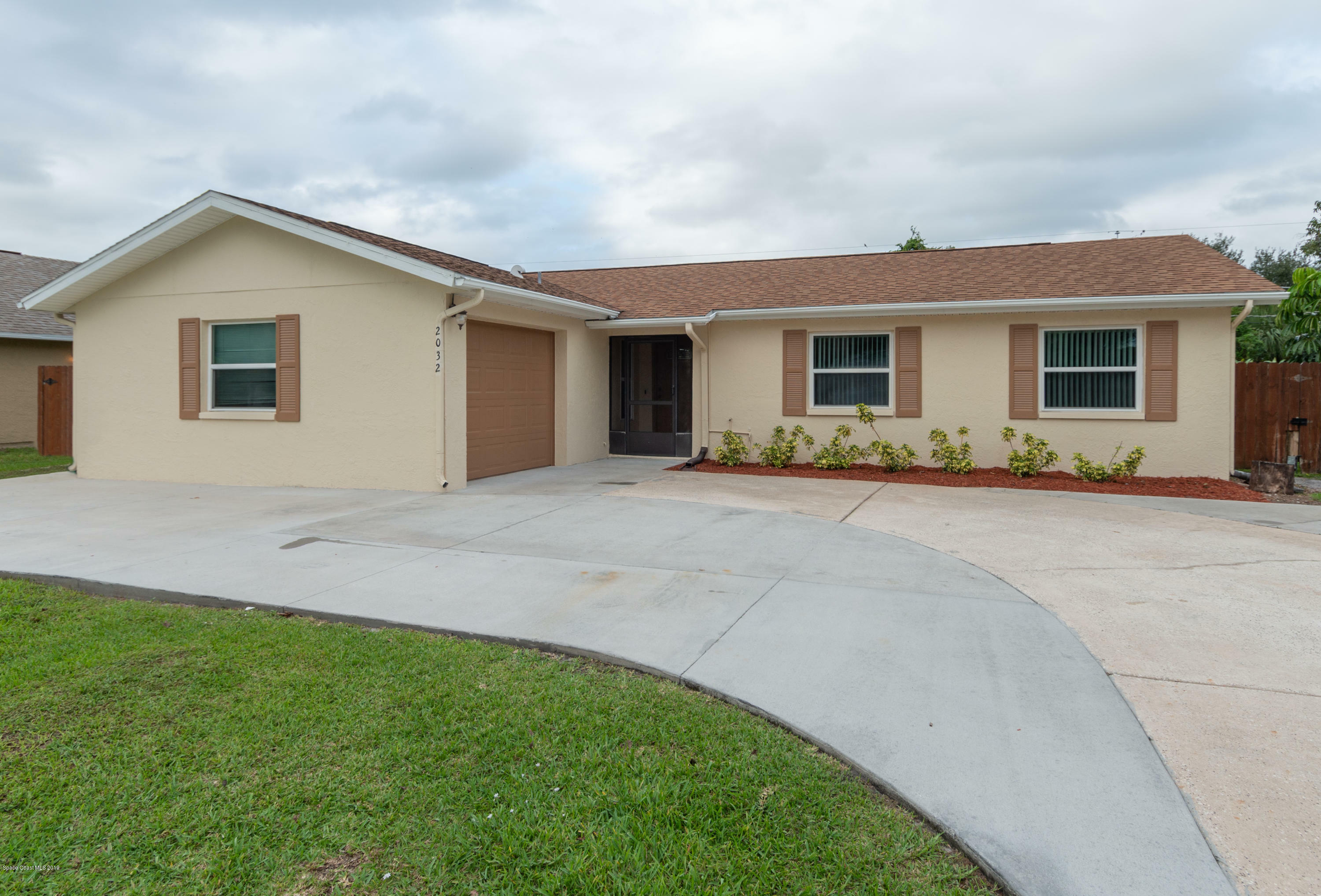 Property Photo:  2032 Henry Avenue  FL 32904 