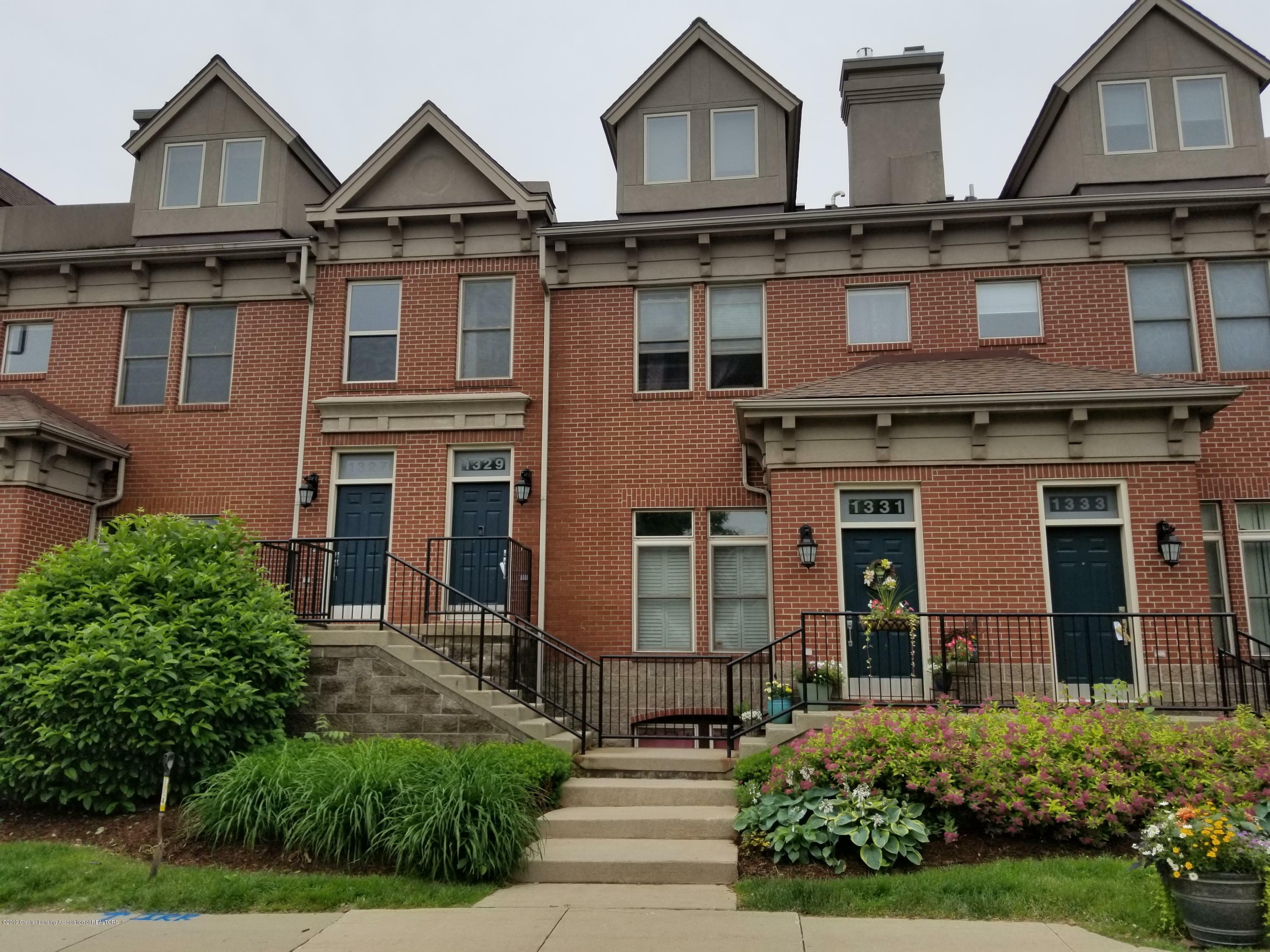 Property Photo:  1327 Turner Street  MI 48906 