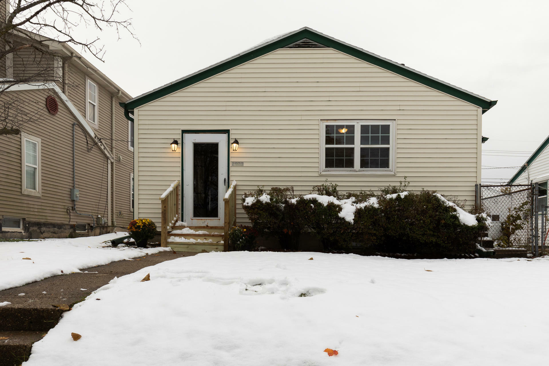 Property Photo: 2923 S 50th St WI 53219
