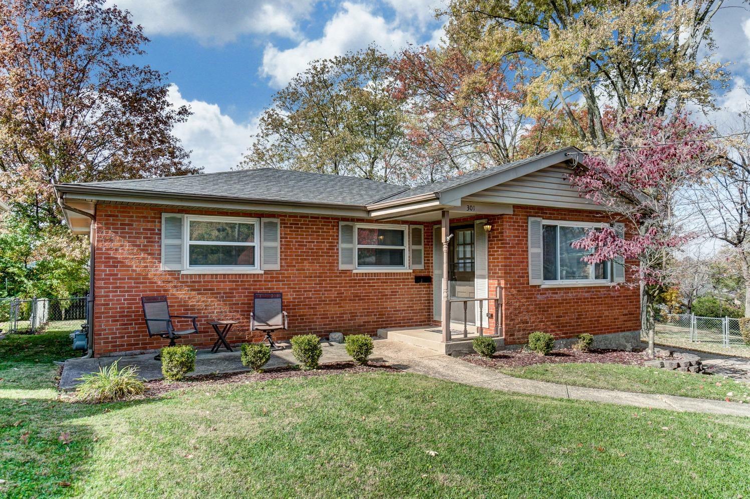 Property Photo: 301 Windrose Court OH 45238