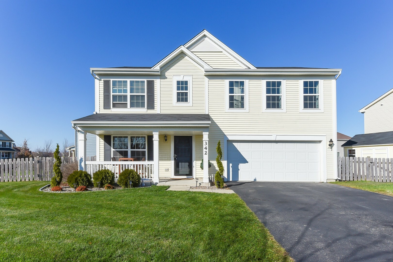 Property Photo: 342 Mozart Lane IL 60073