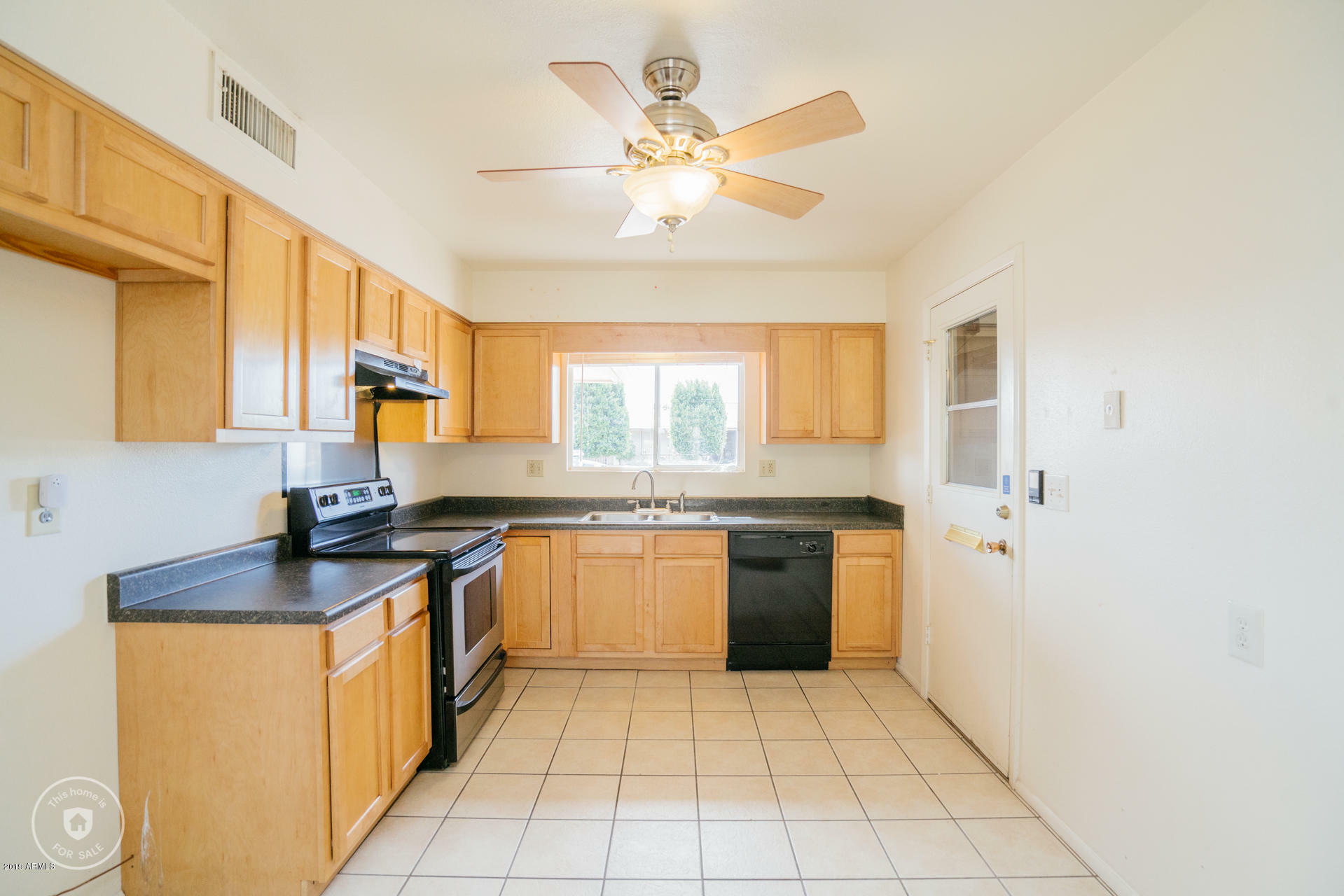 Property Photo:  9910 W Oakstone Drive  AZ 85351 