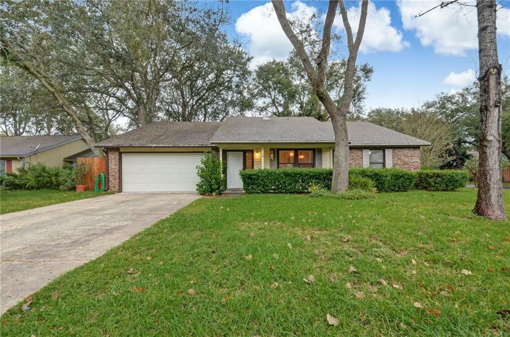 Property Photo:  1613 Canterbury Lane  FL 32034 