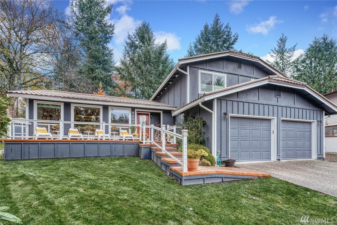 Property Photo:  4203 60th St Ct NW  WA 98335 