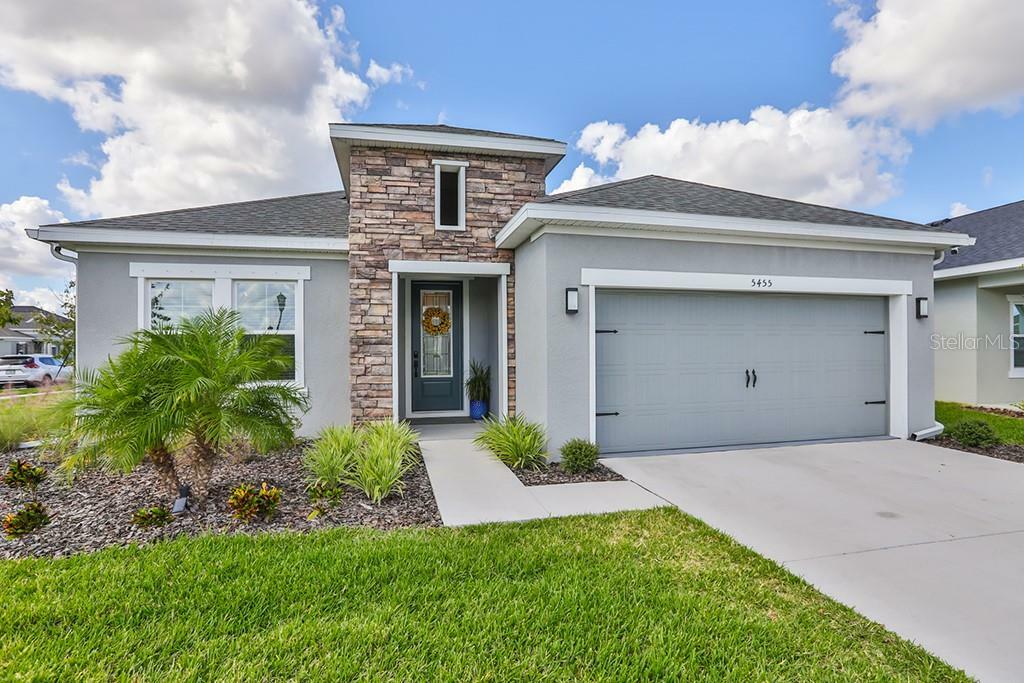 Property Photo:  5455 Silver Sun Drive  FL 33572 