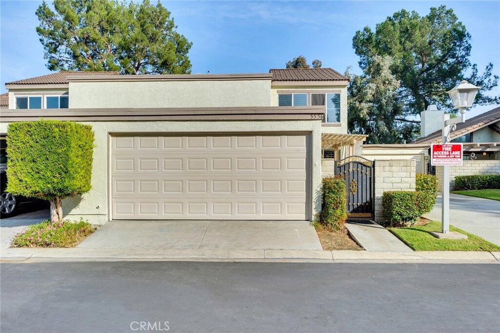 Property Photo:  5556 E Vista Del Este  CA 92807 