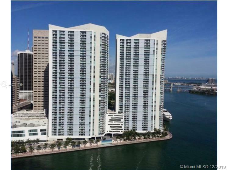 Property Photo:  325 S Biscayne Blvd 1121  FL 33131 