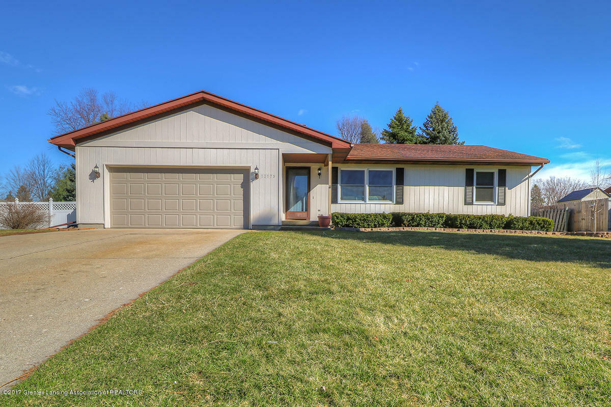 Property Photo: 13179 Farm Lane MI 48820