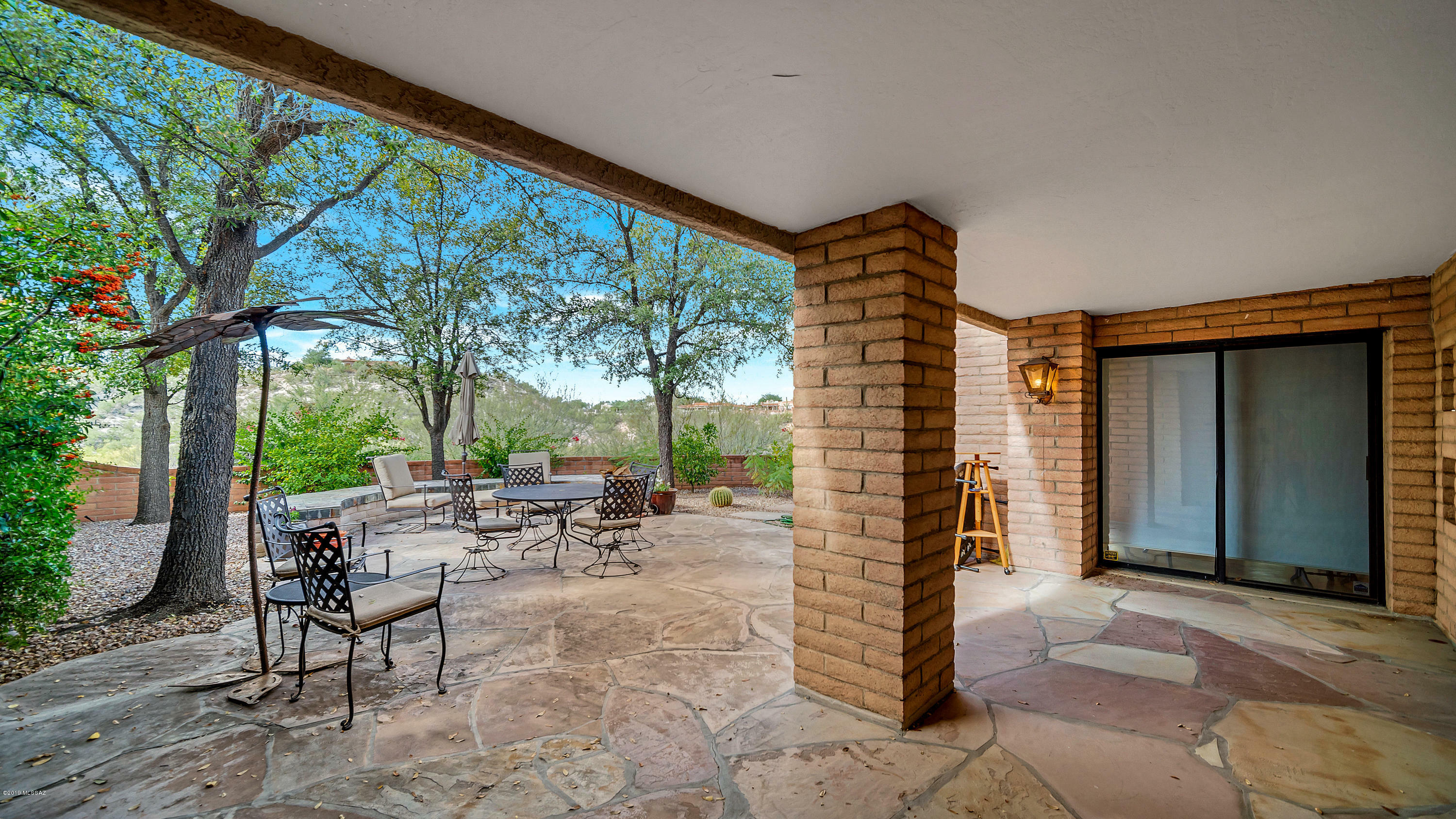 Property Photo: 5431 N Paseo Mazamitla AZ 85718
