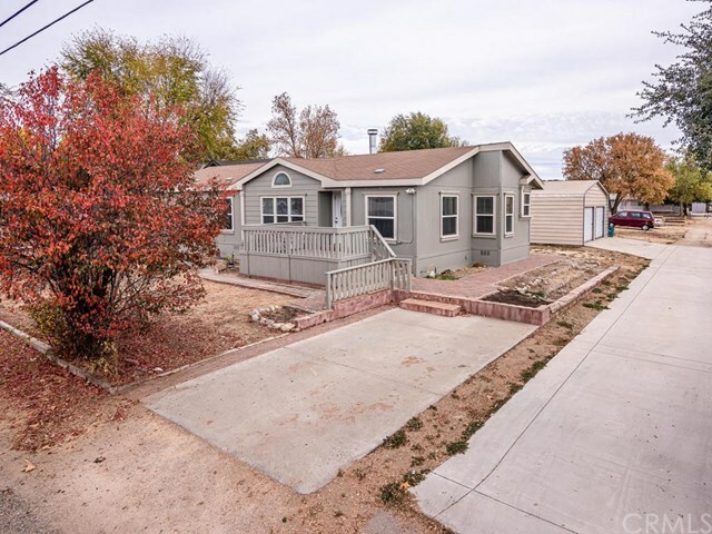Property Photo: 5707 Carrizo Road CA 93422