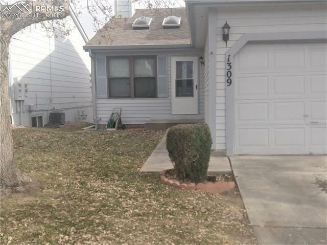 1309 Firefly Circle  Colorado Springs CO 80916 photo