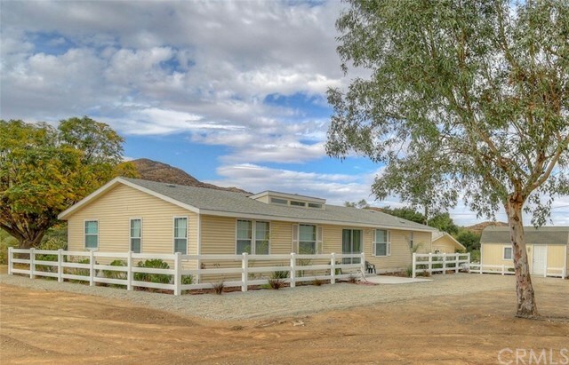 Property Photo:  24550 Bundy Canyon Road  CA 92595 