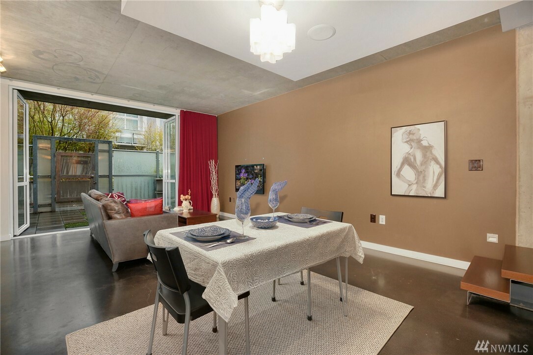 Property Photo: 501 Roy St C232 WA 98109