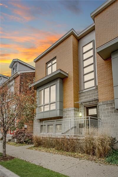 Property Photo:  1835 Wharton St  PA 15203 