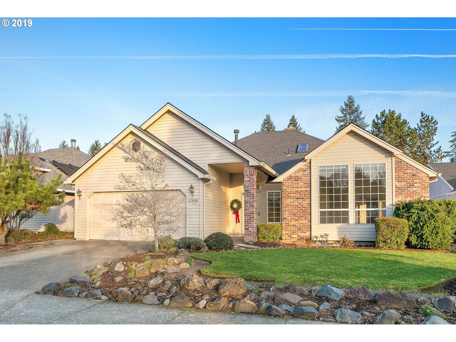 Property Photo: 7808 SW Skyhar Dr OR 97223