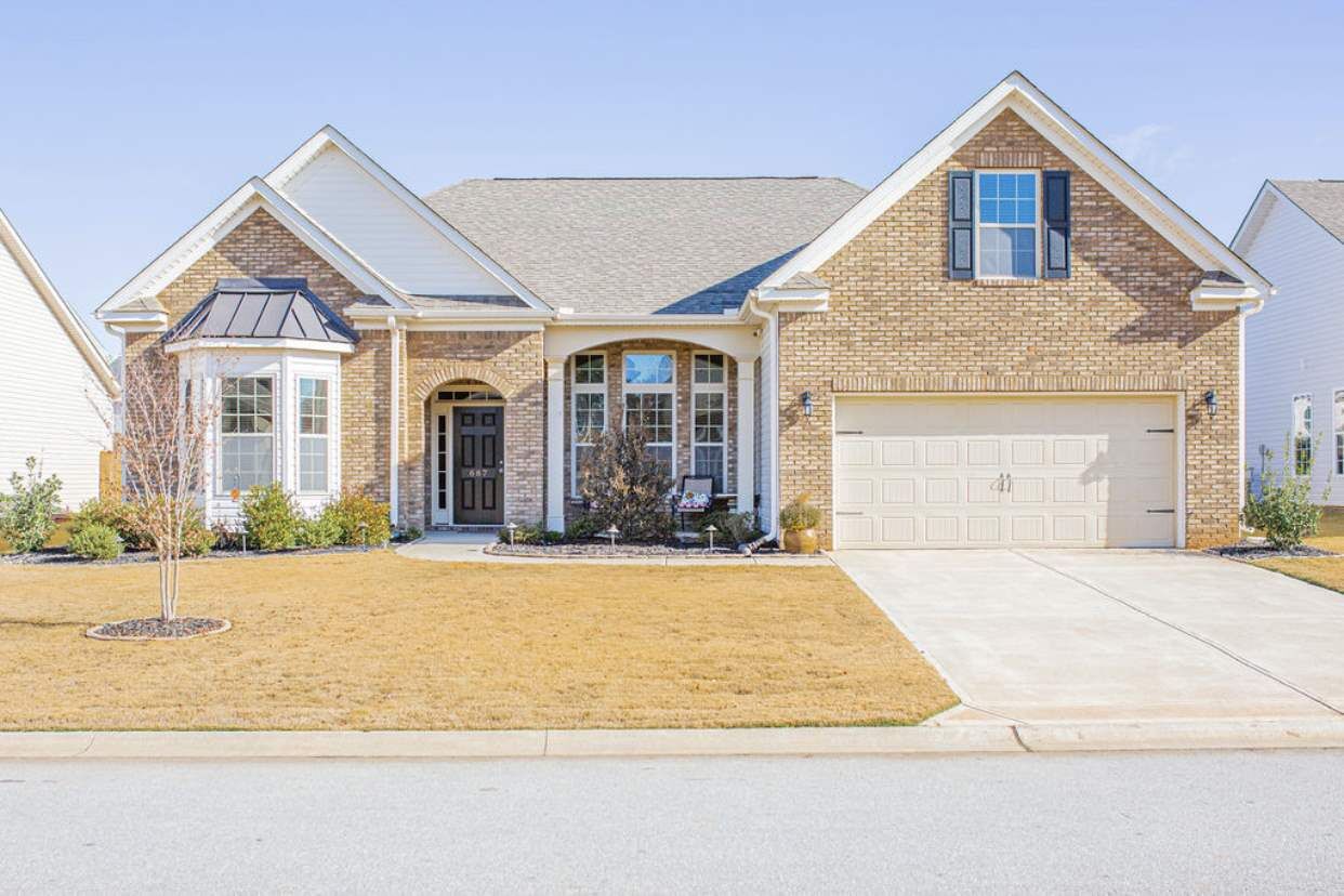 Property Photo: 687 Ridgeville Crossing Drive SC 29349