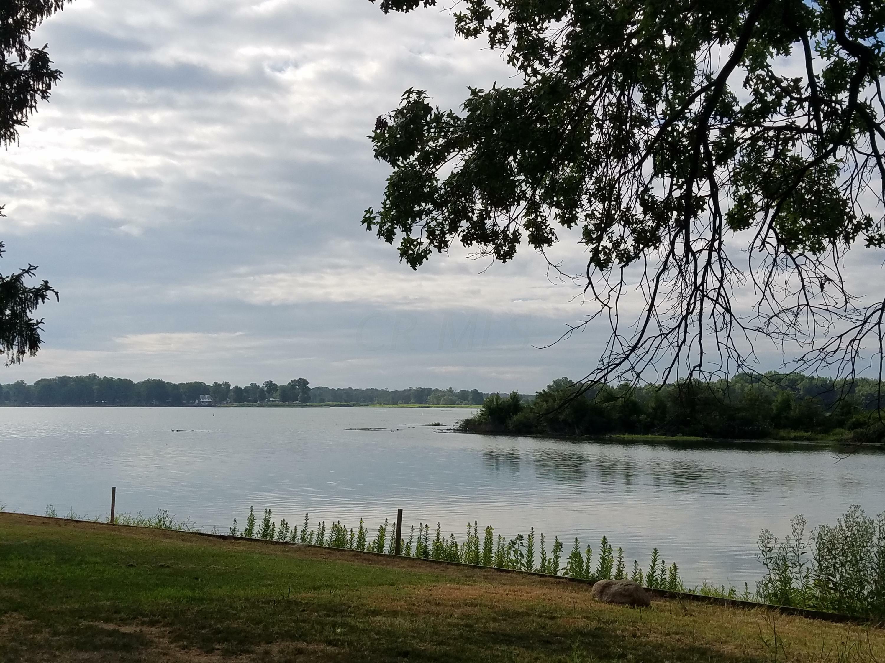 Property Photo: 45 Marsh Lane OH 43008