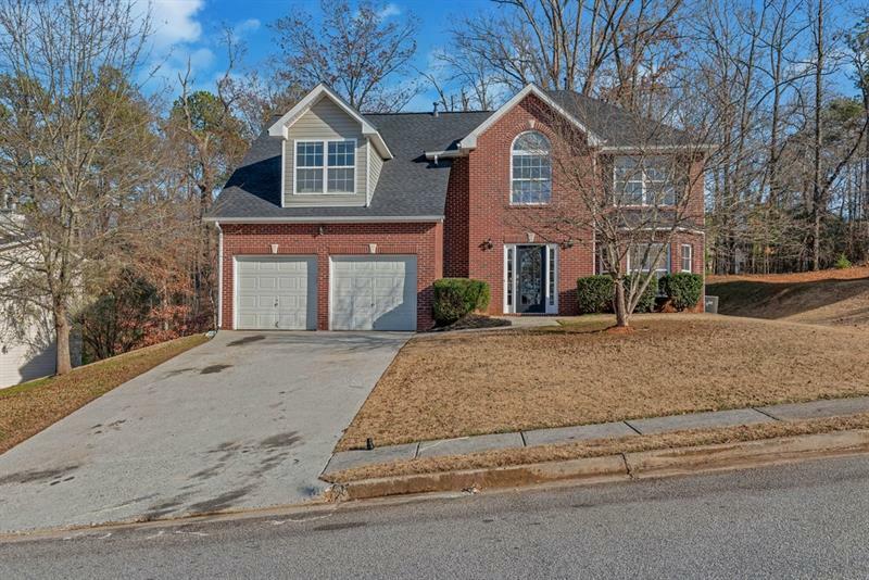 Property Photo: 3042 Creekbend Overlook N 30135