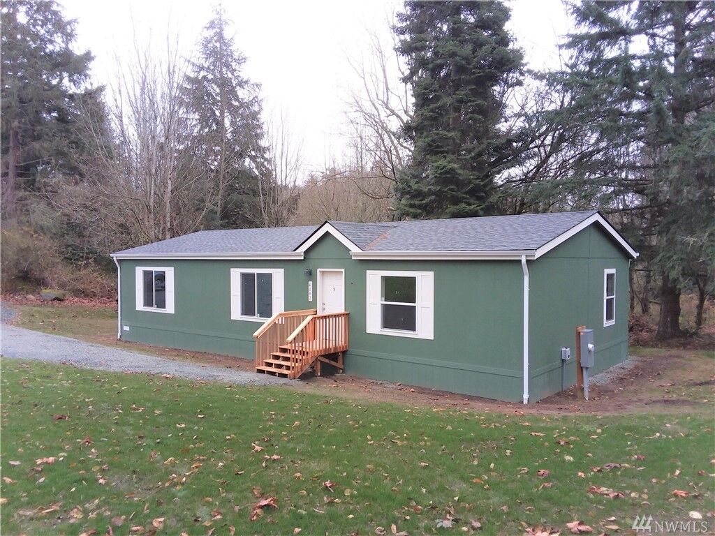 Property Photo: 4082 Eagle Ridge Drive WA 98282