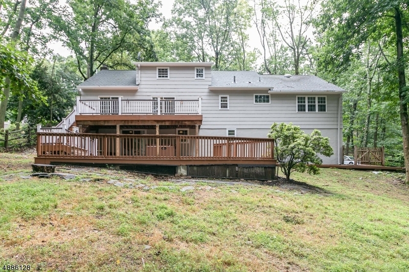 Property Photo:  2683 Deer Path  NJ 07076 