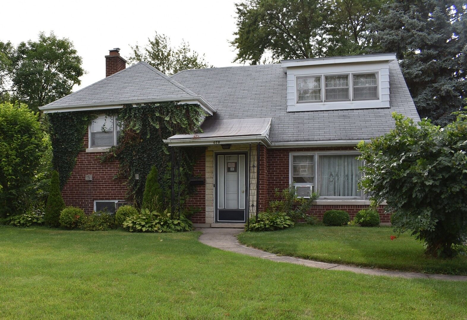 Property Photo:  470 South Berkley Avenue  IL 60126 