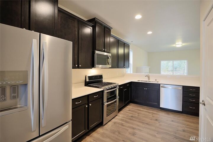 Property Photo:  3277 Loch Ness Lp  WA 98273 