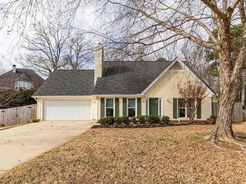 Property Photo: 225 Winwood Way 30005