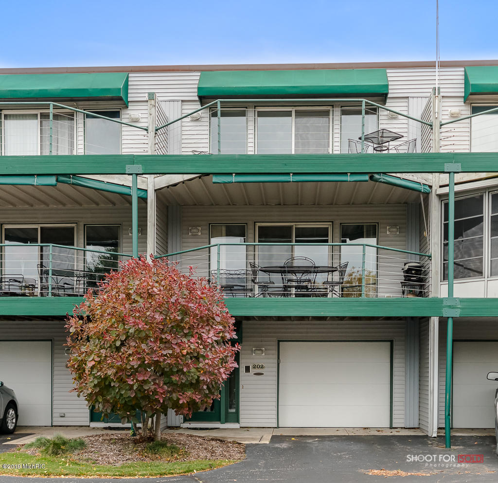 Property Photo: 202 N Harbor Drive MI 49417