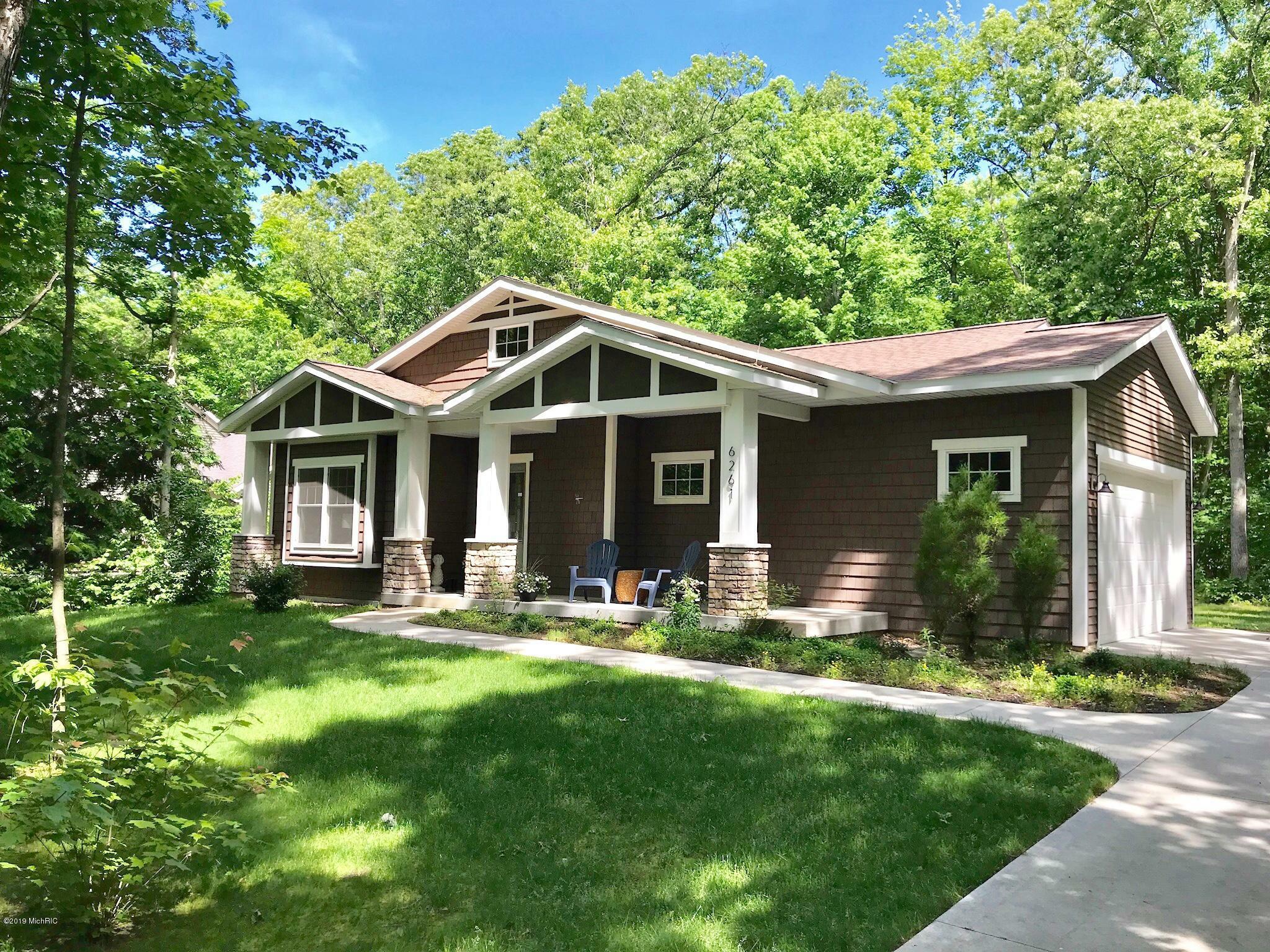 Property Photo: 6261 Chippewa Avenue MI 49453