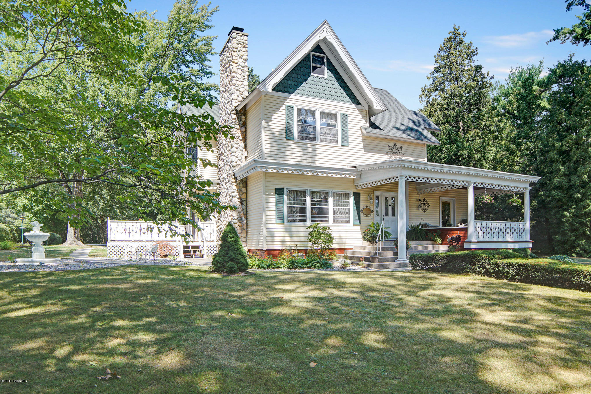 Property Photo: 60 W Park Street MI 49415