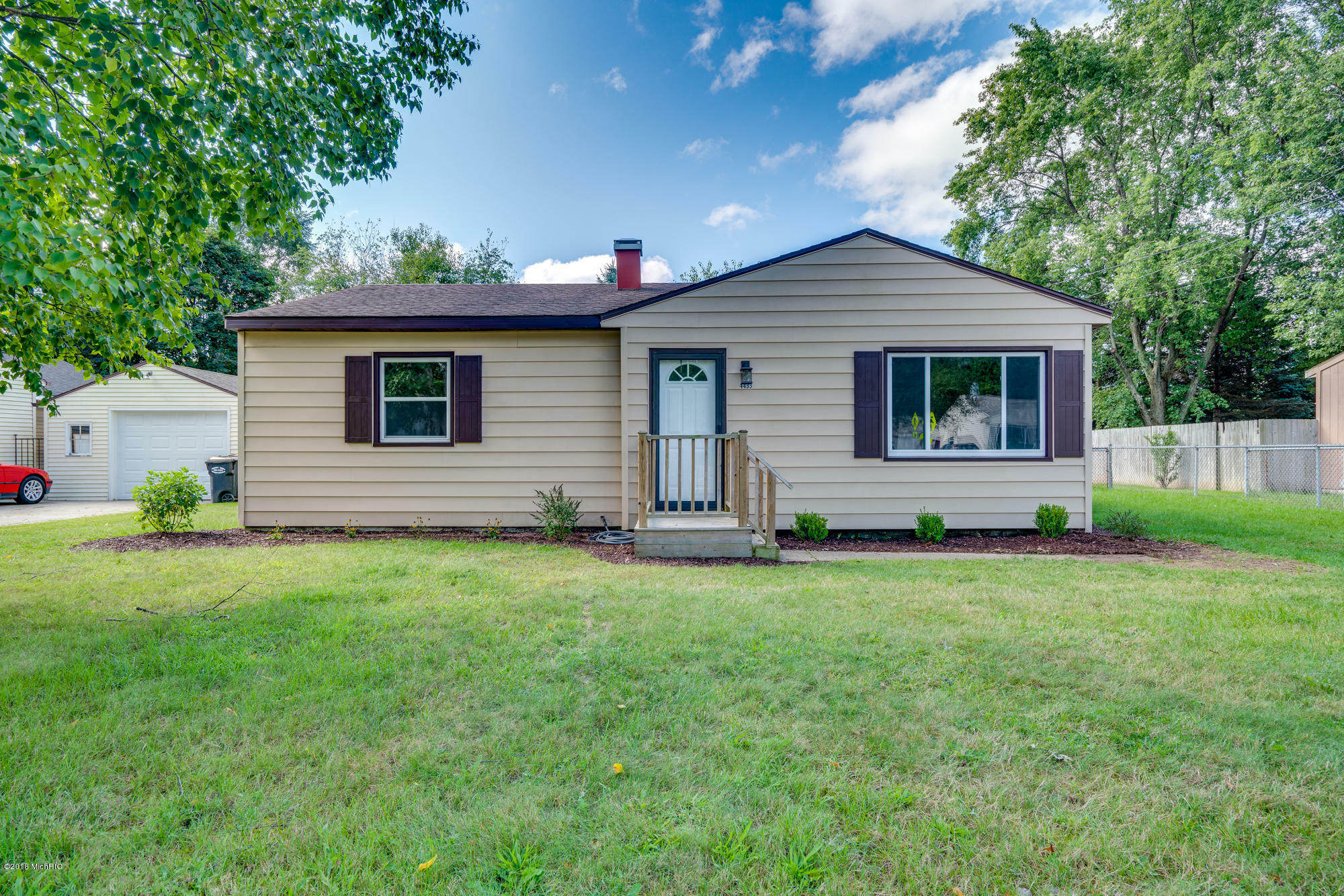 Property Photo:  4433 Westfield Avenue  MI 49024 