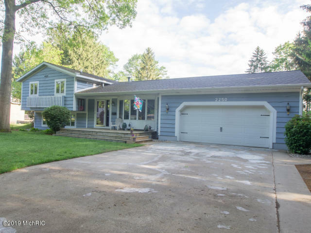 Property Photo:  2250 Deanna Street  MI 49444 