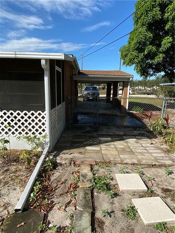 Property Photo:  519 Raymond Ave  FL 33843 