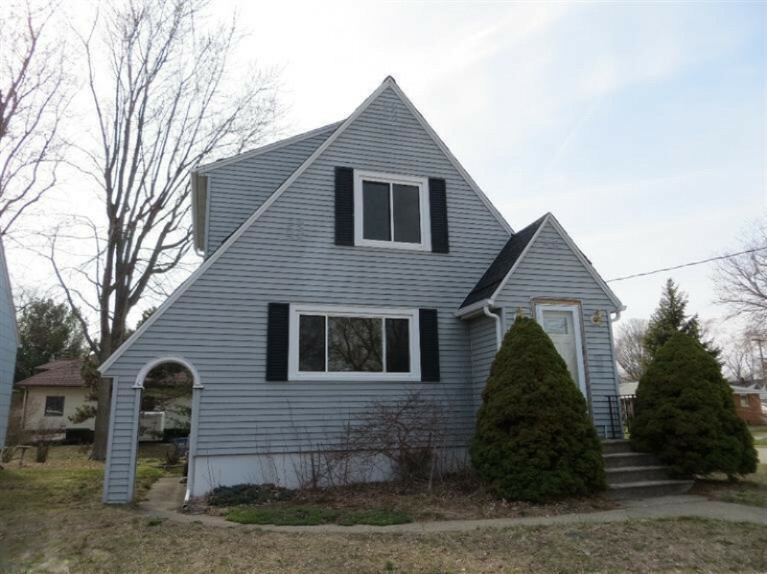 Property Photo:  801 S Griffin Street  MI 49417 