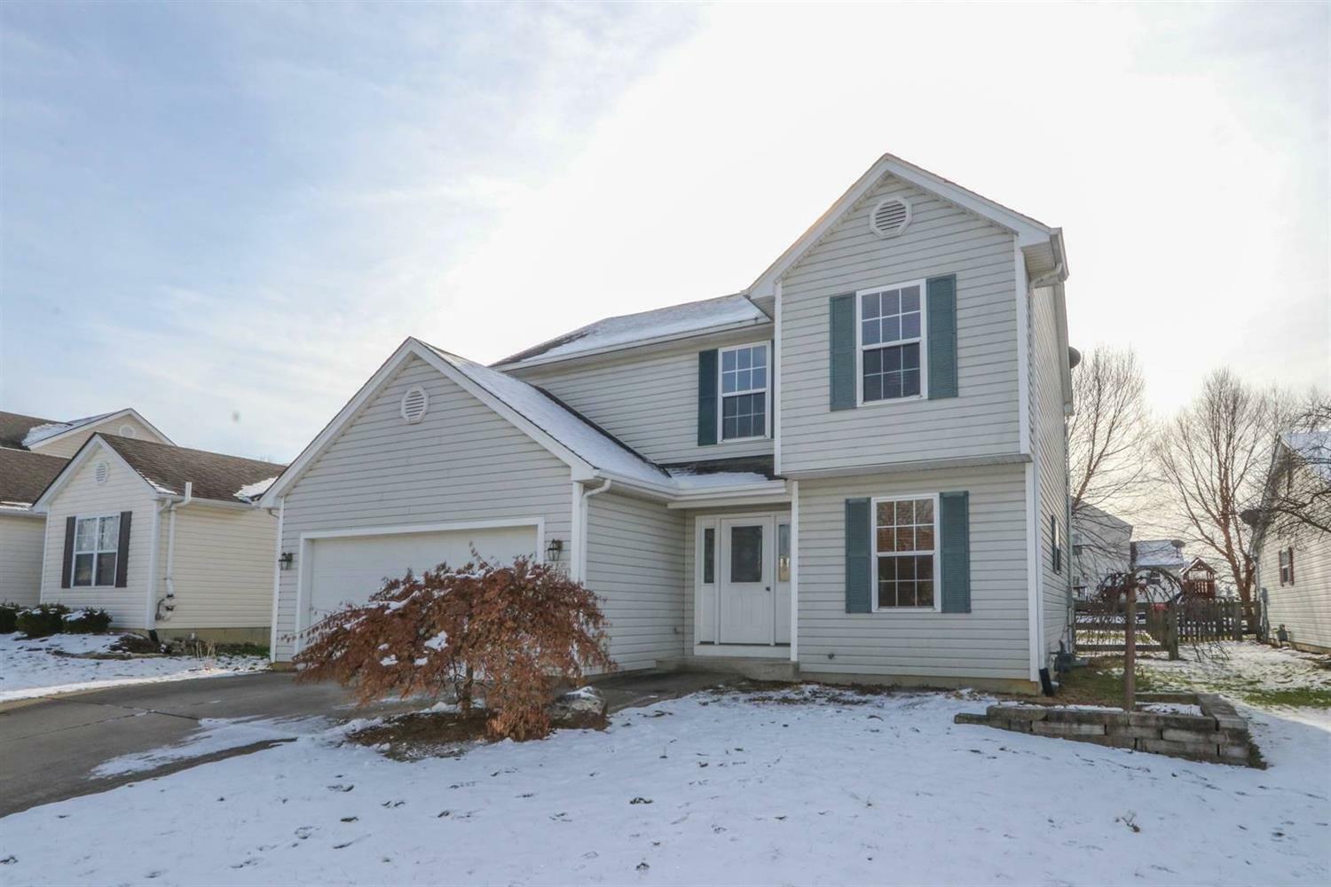 1059 Weeping Willow Ln  Hamilton Twp OH 45039 photo