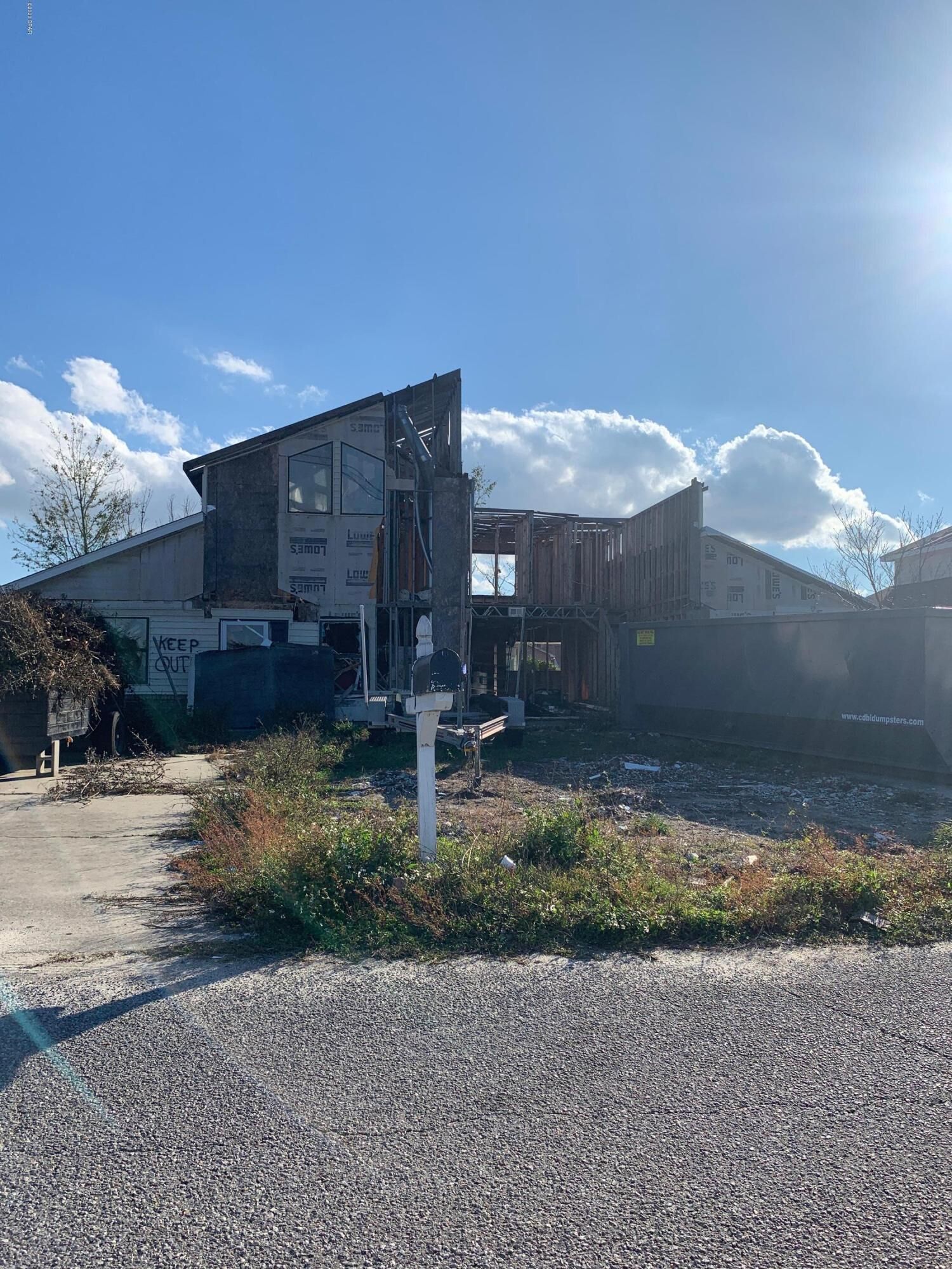 Property Photo:  511 E 24th Street  FL 32444 