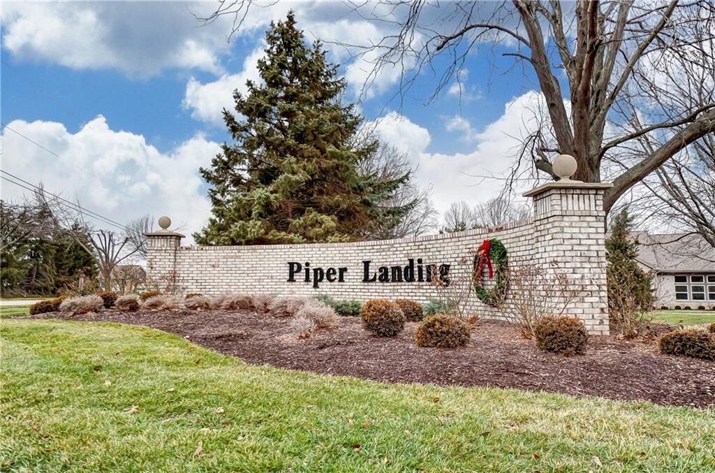 Property Photo: 1705 Piper Lane 205 OH 45440