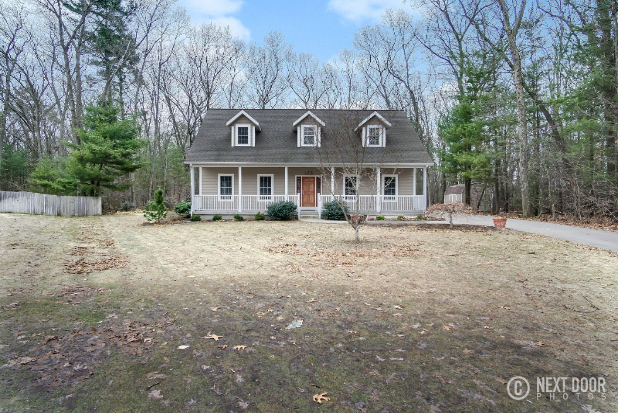 Property Photo: 14732 Williams Way MI 49417
