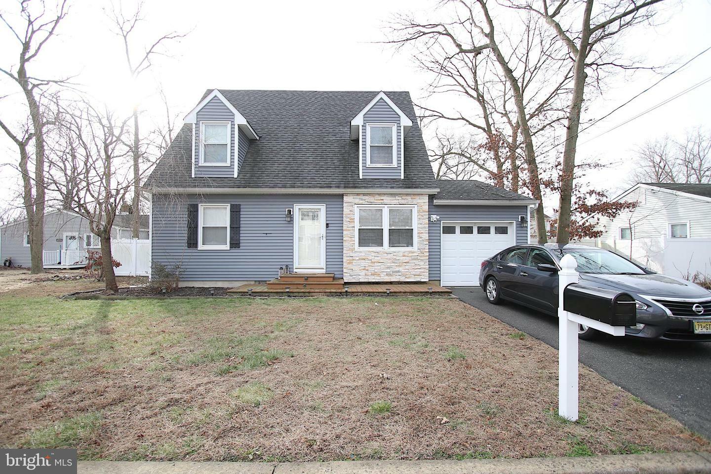 Property Photo:  1921 Oak Dale Road  NJ 08753 