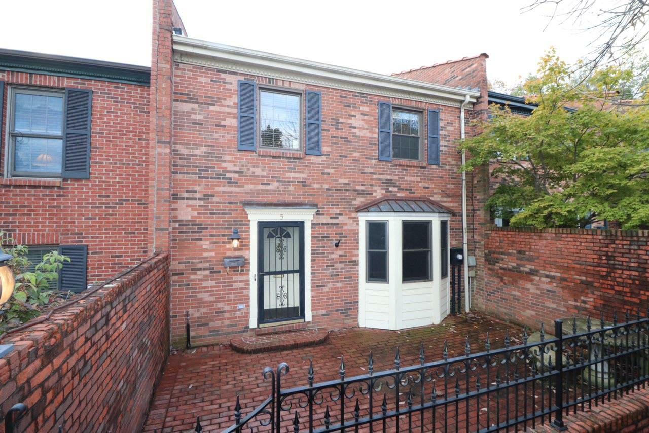 Property Photo: 229 South Collins Street 5 KY 40475